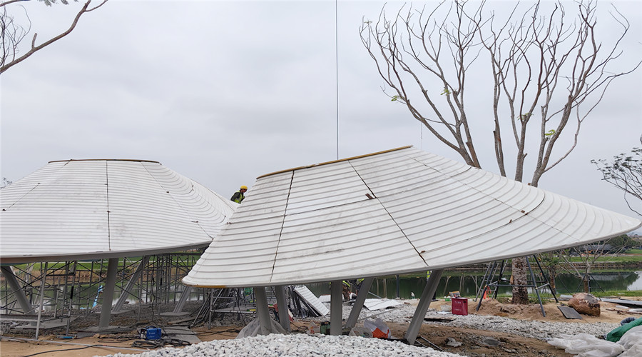 三亞海棠灣UHPC預制構件遮陽立面掛板項目