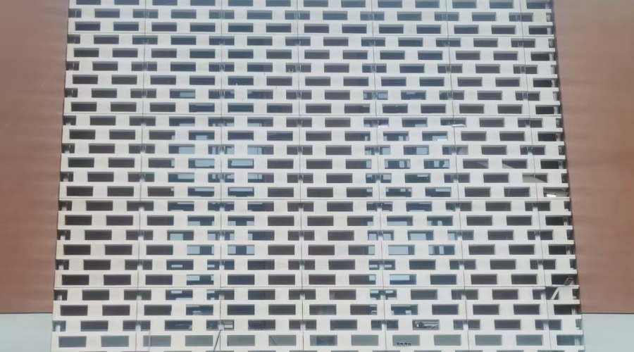 蚌埠體育館GRC鏤空幕墻板 蚌埠體育館GRC鏤空幕墻板