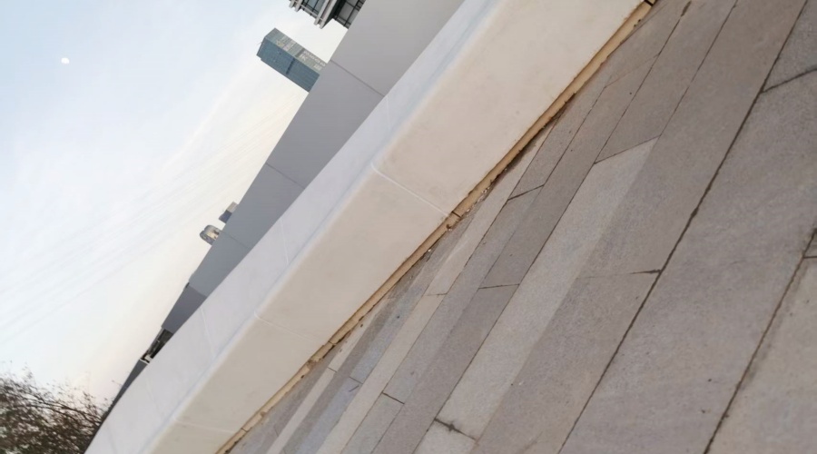 廣州海珠區(qū)琶洲展館GRC坐凳樹池工程案例 廣州海珠區(qū)琶洲展館GRC坐凳樹池工程案例